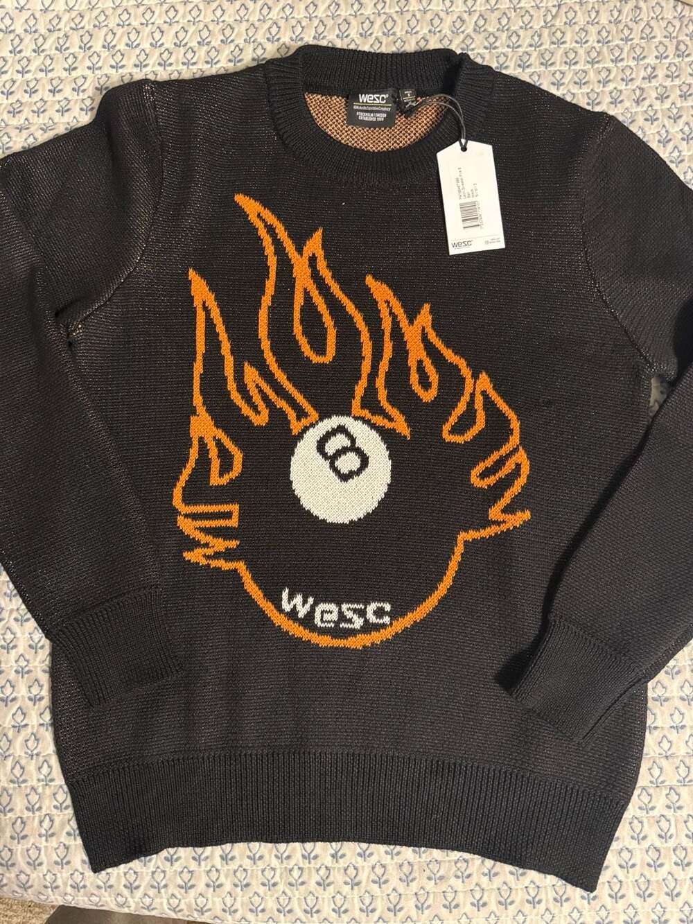 WeSC Leon Sweater Fire 8 Ball Black Size S/M